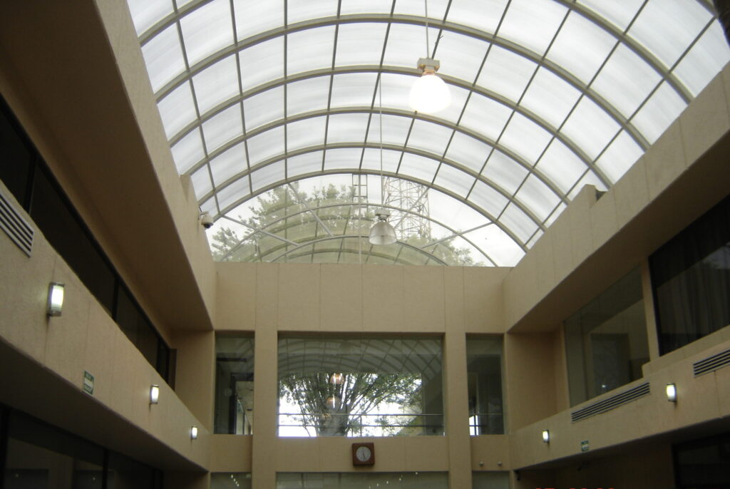 Domo policarbonato arco